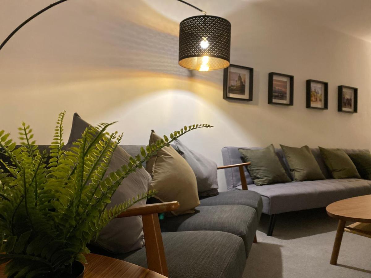 Spacious City Centre Property Lancaster Exteriör bild
